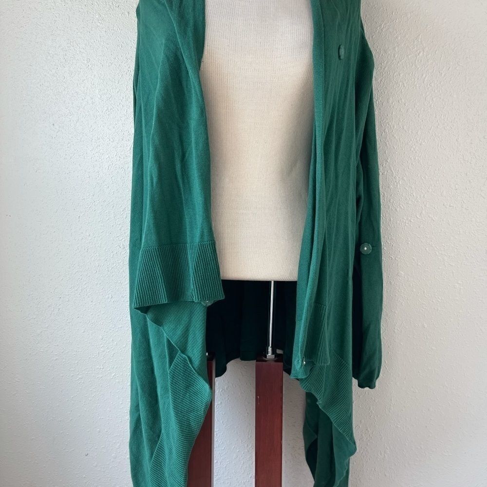 NWT Chaus Women’s Cardigan Sweater Size M